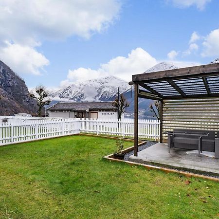 Trolltunga Living Villa Tyssedal Buitenkant foto