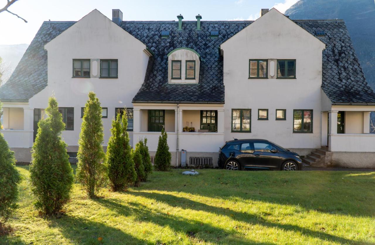 Trolltunga Living Villa Tyssedal Buitenkant foto