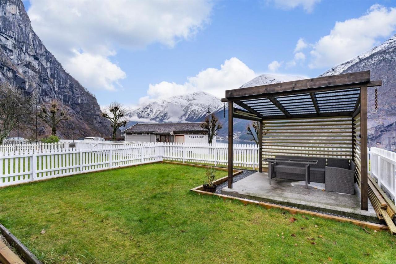 Trolltunga Living Villa Tyssedal Buitenkant foto